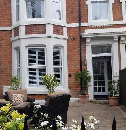 The Adelphi Bed & Breakfast Newcastle upon Tyne Eksteriør bilde